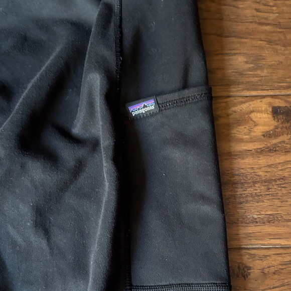 Patagonia Black Athletic Leggings - Picture 4 of 5